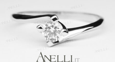 Anello Diamante 0.30 ct colore E purezza VVS1 GIA