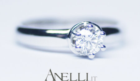 Anello Solitario 6 griffe 0,28 carati F-VVS1 GIA
