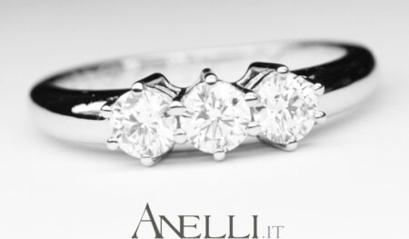 Anello Trilogy Mezzo carato F-VS1