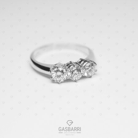Trilogy con Diamanti 0.90 G-VVS1 GIA