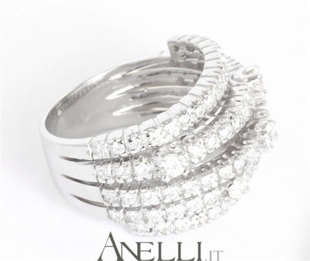 Anello con diamanti 2 ct.