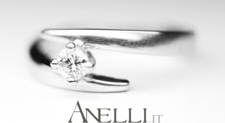 Anello Solitario 0,35 carati F-IF GIA