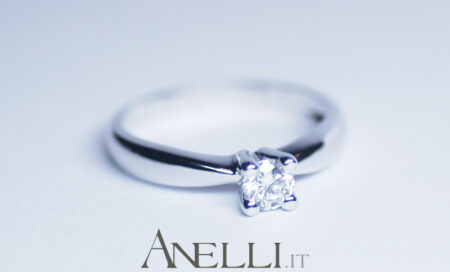 Anello Solitario diamante 0,35 carati (G-VS1) GIA