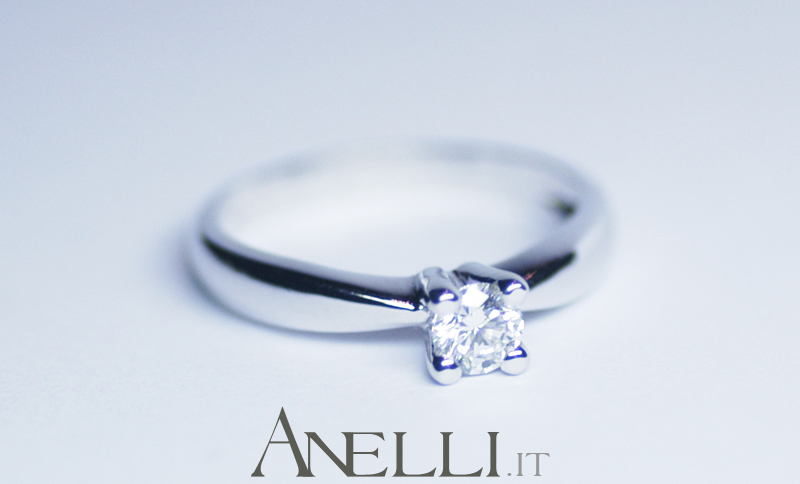Anello Solitario diamante 0,35 carati (G-VS1) GIA