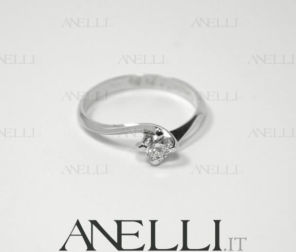 Anello Solitario Valentino 0,16 carati