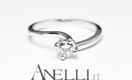Anello Solitario Valentino 0,20 carati - Colore G purezza VS1