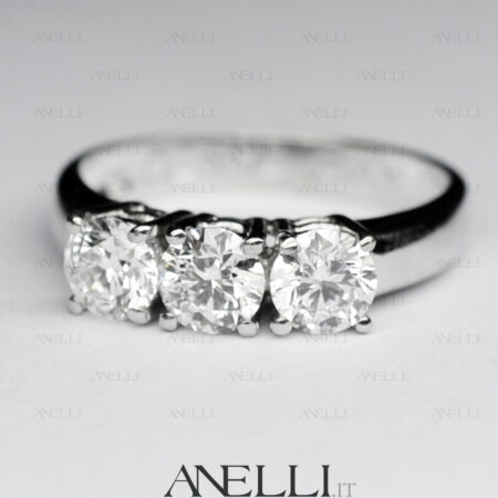 Anello Trilogy 0.90 Ct colore D purezza VVS1 GIA