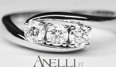 Anello Trilogy Diamanti 0,60 carati D-IF