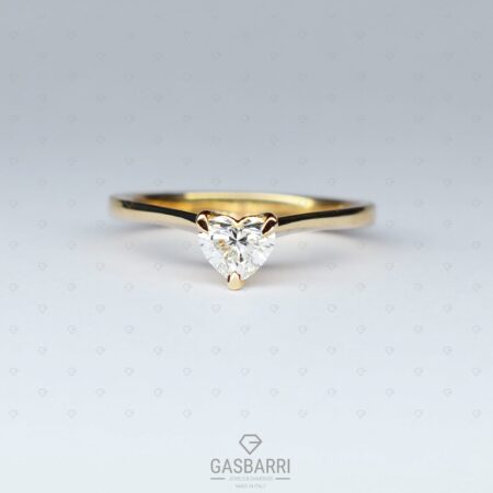 Diamante a Cuore su Oro Giallo