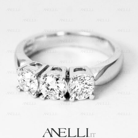 Trilogy di 1,20 carati con Diamanti colore D GIA